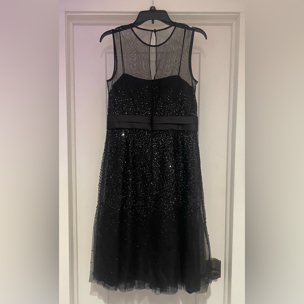 Women’s Ann Taylor Black Sparkly Formal Party Sequined & Bow Lined Dress Sz 8 - Picture 2 of 7